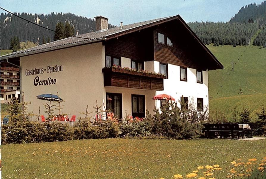 Gastehaus-Pension Caroline Berwang Exteriör bild