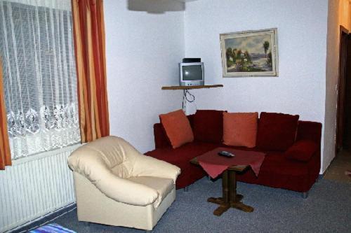Gastehaus-Pension Caroline Berwang Exteriör bild